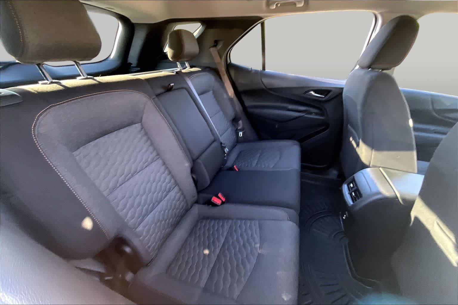 Used 2021 Summit White Chevrolet LT image 18