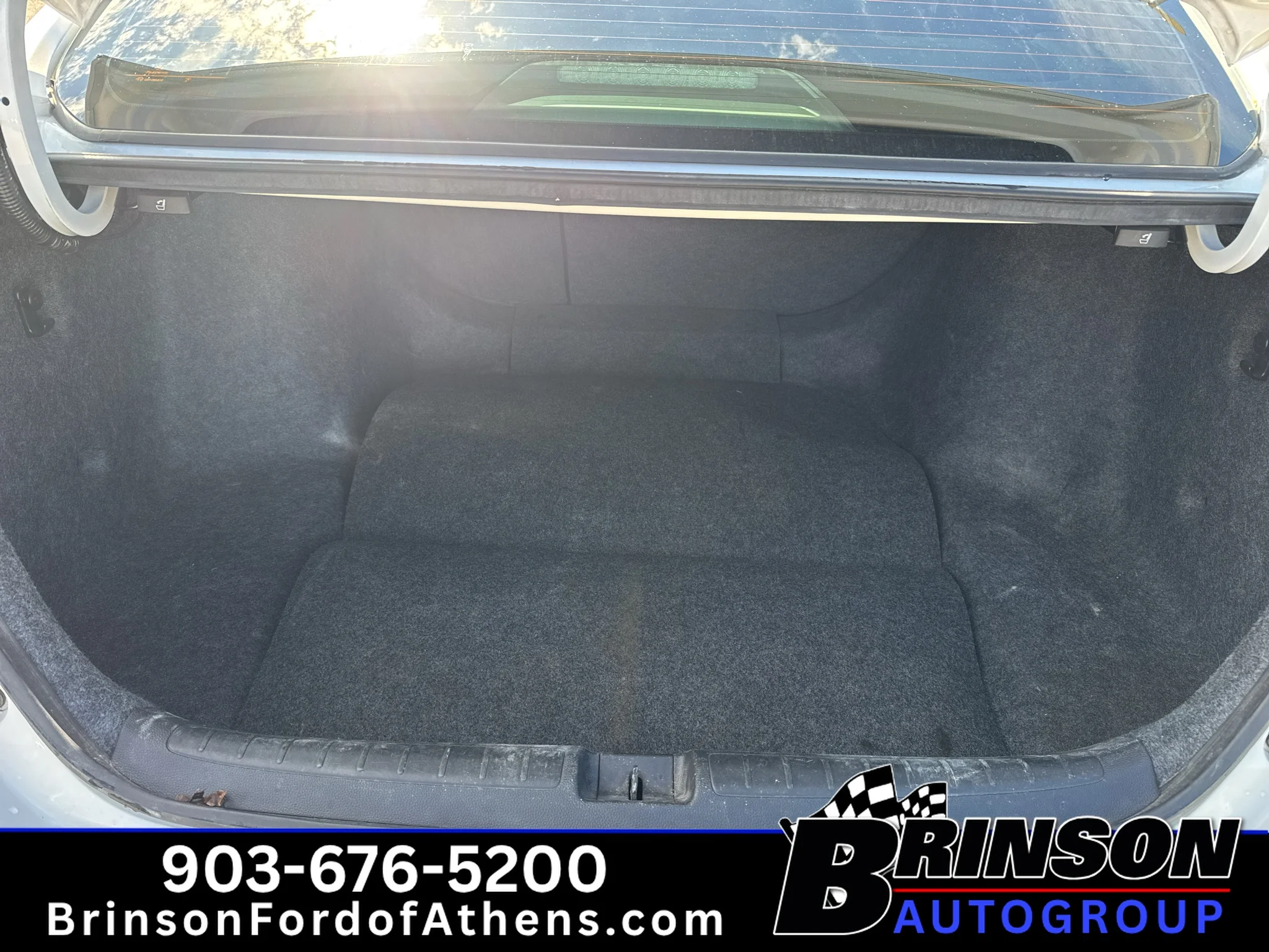 Used 2022 Platinum White Pearl Honda EX-L image 9