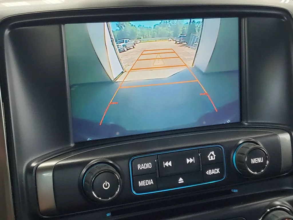Used 2016 TUNGSTEN METALLIC Chevrolet LT image 16