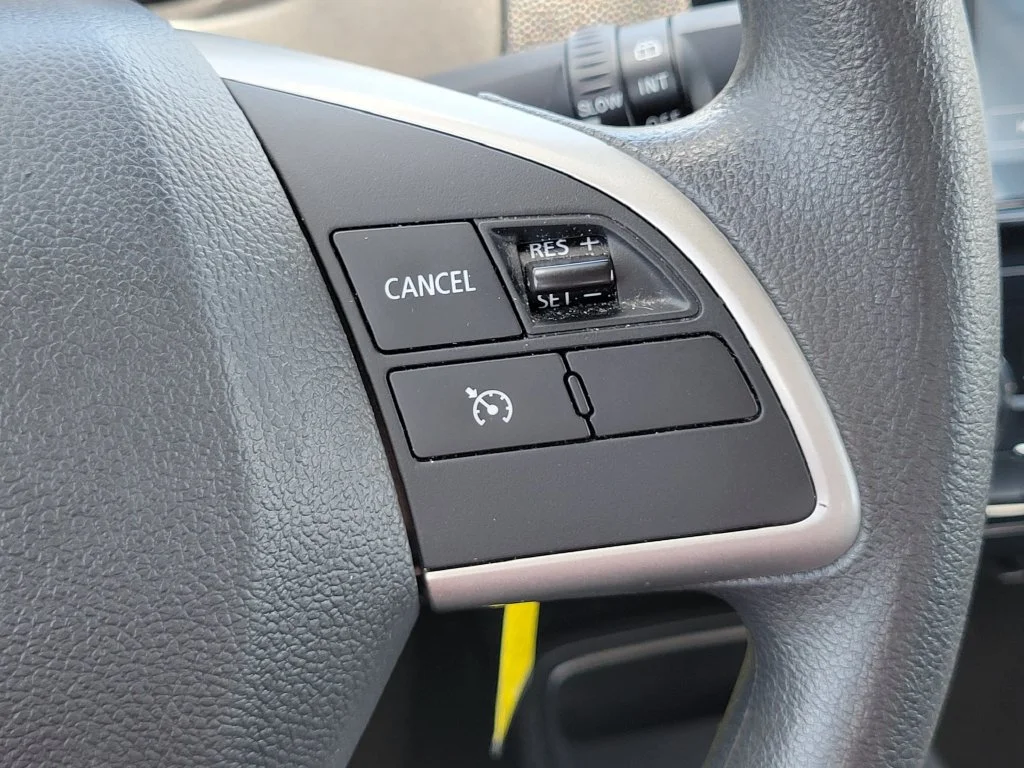 Used 2024 Gray Mitsubishi ES image 27