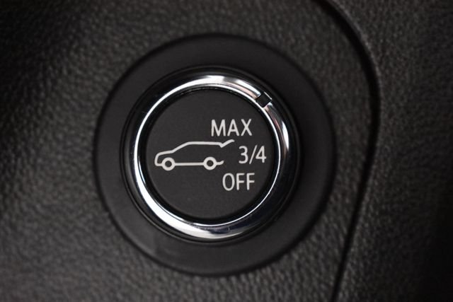 Used 2021 Black GMC SLT image 29