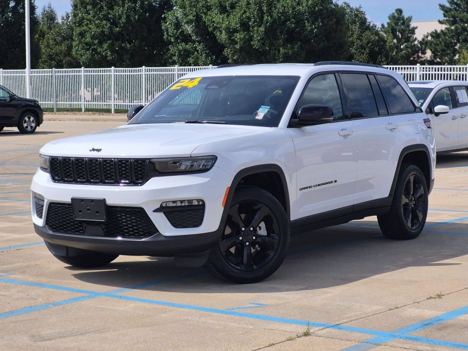 Used 2024 Bright White Clearcoat Jeep Limited image 2