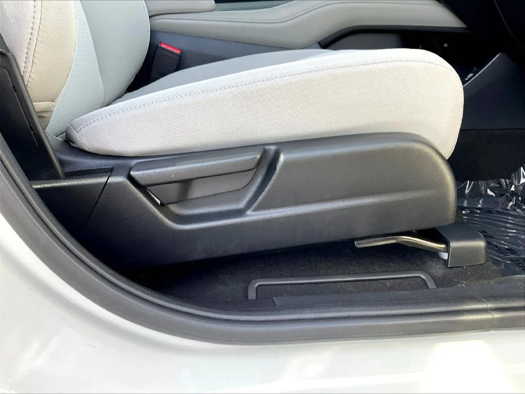 Used 2021 Platinum White Pearl Honda EX image 35