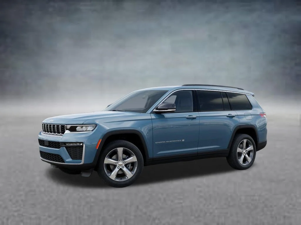 New 2026 Steel Blue Exterior Paint Jeep Limited image 2
