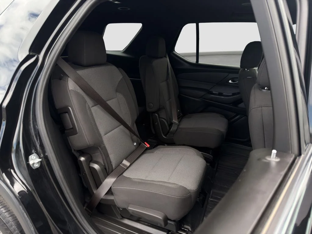 Used 2023 Black Chevrolet LT image 19