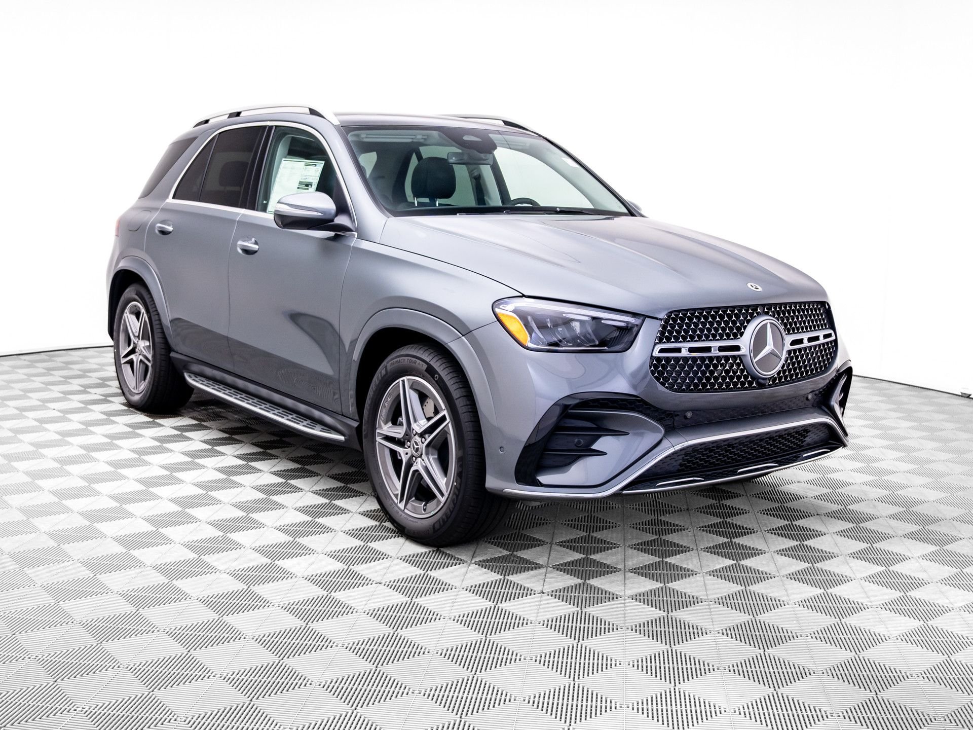 New 2026 Selenite Grey Metallic Mercedes-Benz GLE 450 image 7