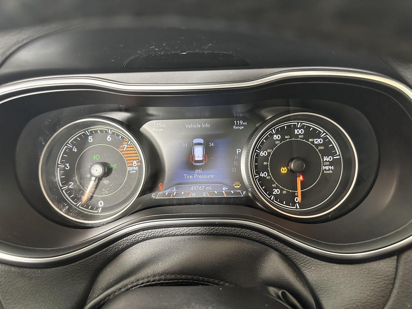 Used 2021 Diamond Black Crystal Pearlcoat Jeep Limited image 7