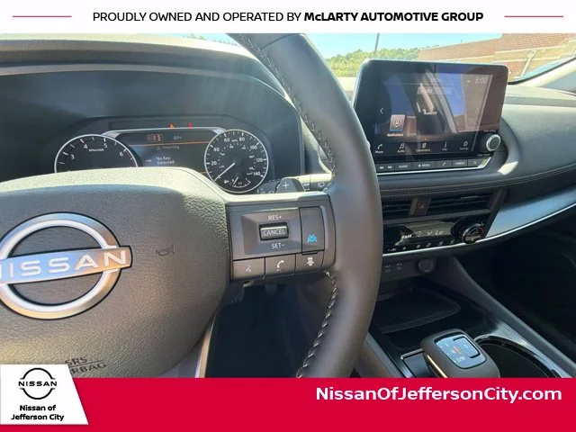 New 2026 Boulder Gray Pearl Nissan SV image 29