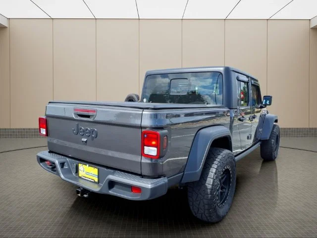Used 2024 Gray Jeep Sport image 8