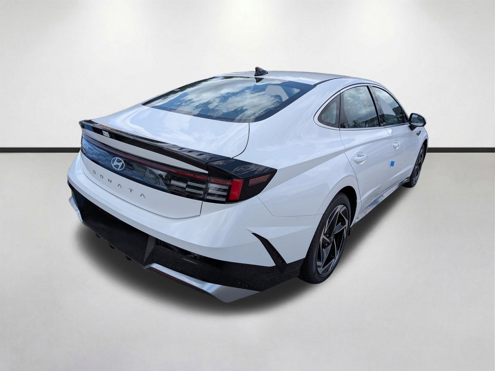 New 2026 Serenity White Hyundai SEL Sport image 35