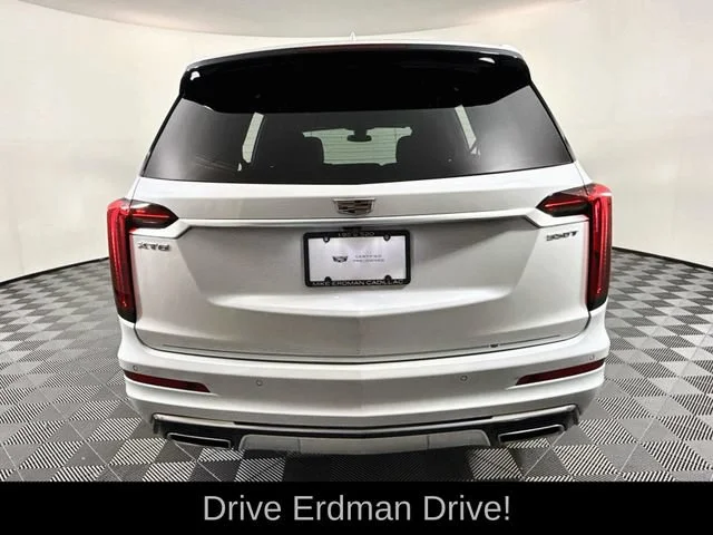 Certified Used 2024 Crystal White Tricoat Cadillac Luxury image 22