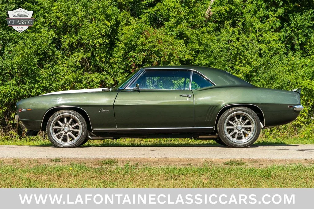 Used 1969 Green Chevrolet Z28 image 7