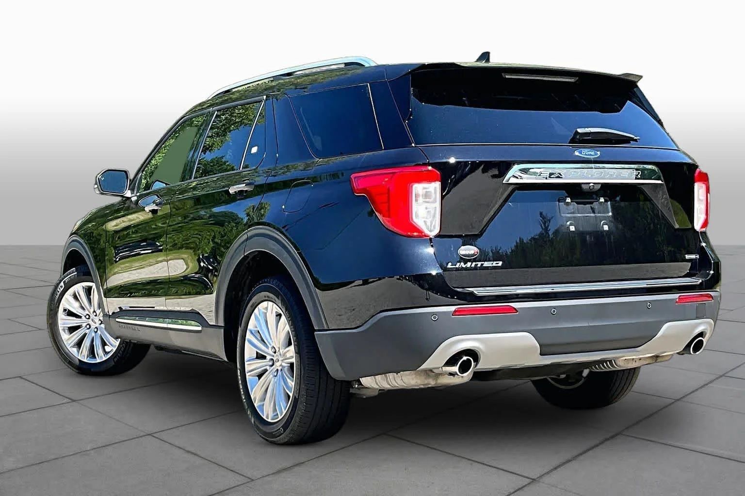 Certified Used 2023 Agate Black Metallic Ford Limited image 12
