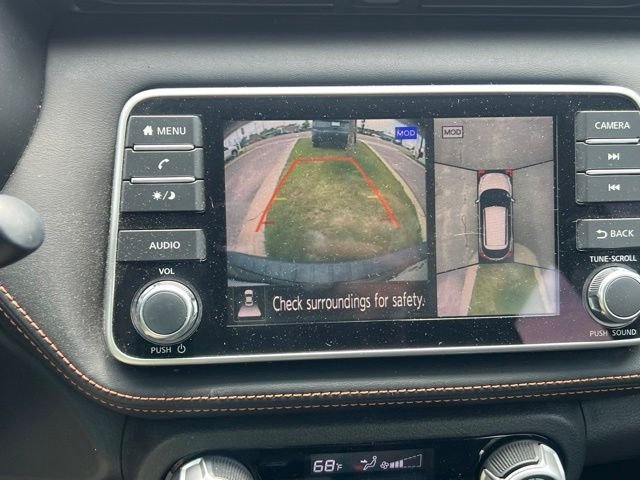 Used 2020 Gray Nissan SR image 13