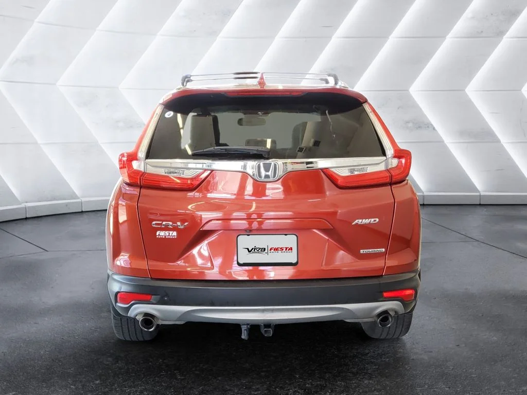 Used 2019 Red Honda Touring image 5