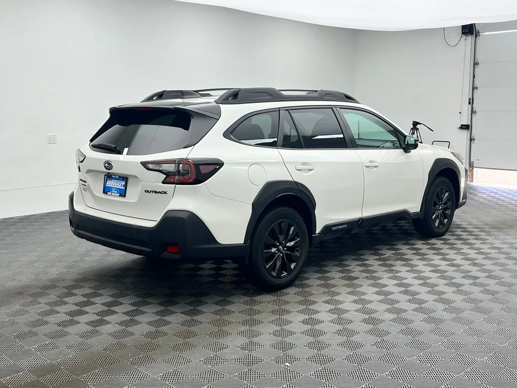Used 2023 White Subaru Onyx Edition image 9