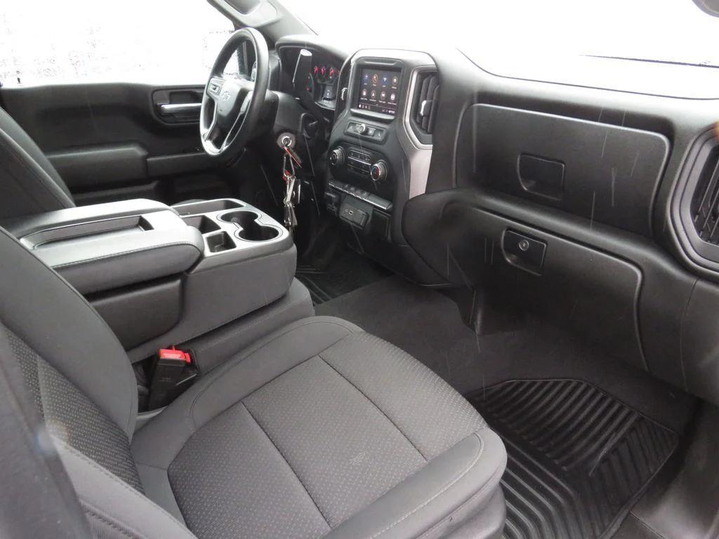 Used 2021 Summit White Chevrolet Custom Trail Boss image 17