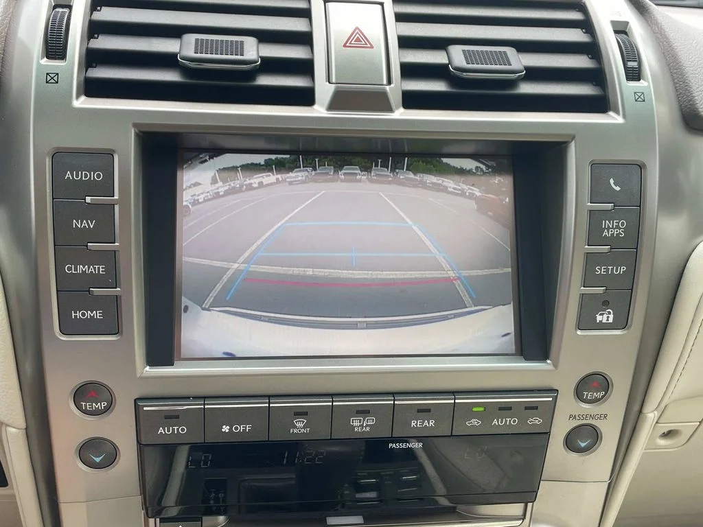 Used 2018  Lexus 460 image 37