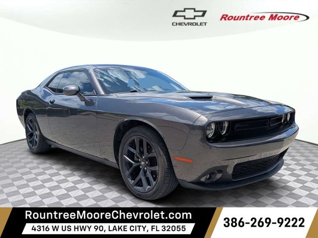 2021 Dodge Challenger SXT Auto's photo