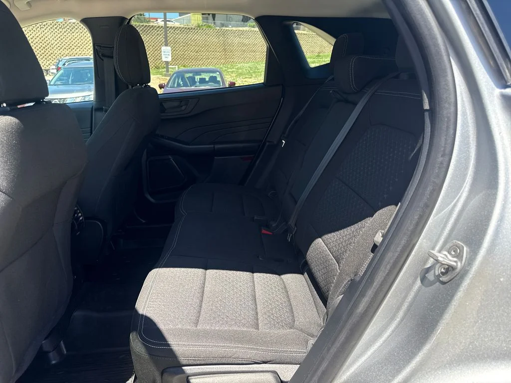 Used 2024 Silver Ford Active image 26