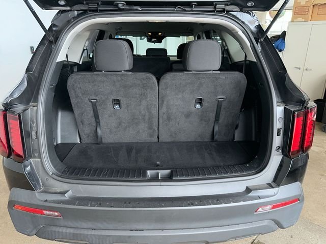 Used 2023 Black Kia LX image 21