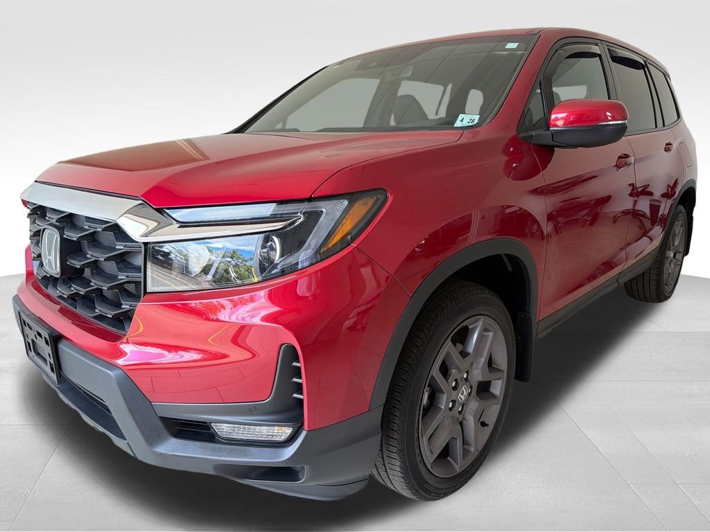 Used 2023  Honda EX-L image 4
