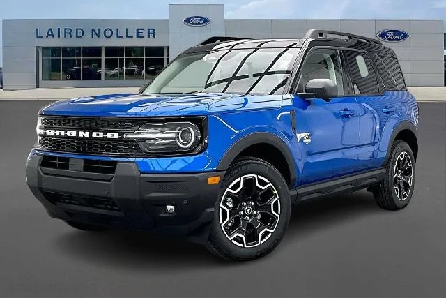 2025 Ford Bronco Sport Outer Banks 4X4's photo
