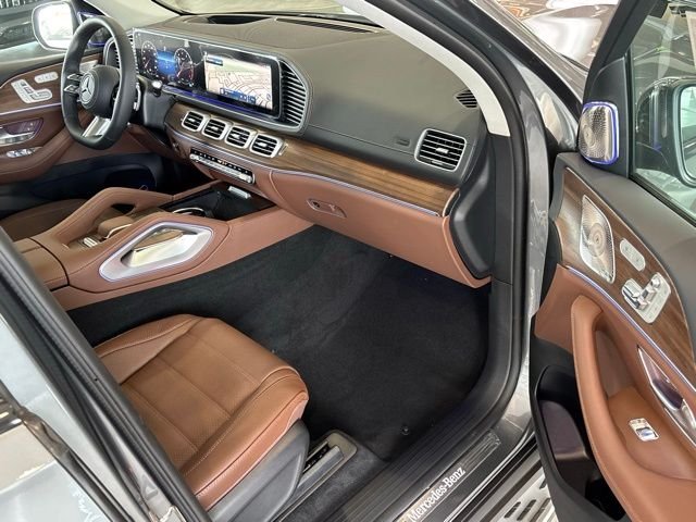 2025 Mercedes-Benz GLS Base - Photo 30