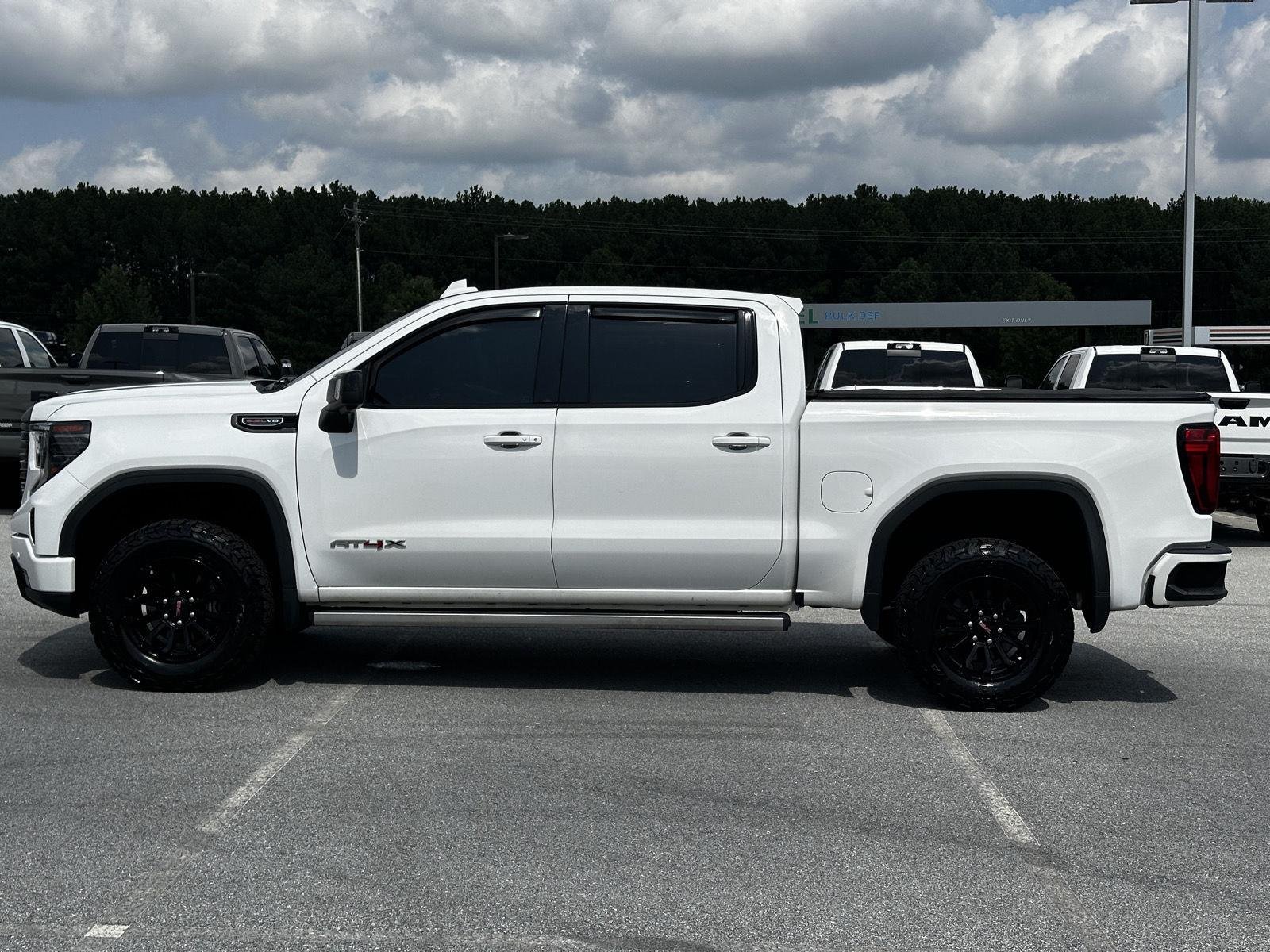 Used 2022 Summit White GMC AT4X image 15