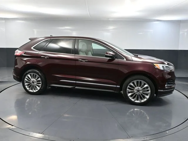 2021 Ford Edge Titanium - Photo 4