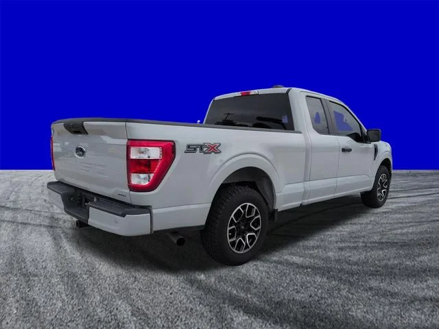 Used 2023 Avalanche Gray Ford XL image 4