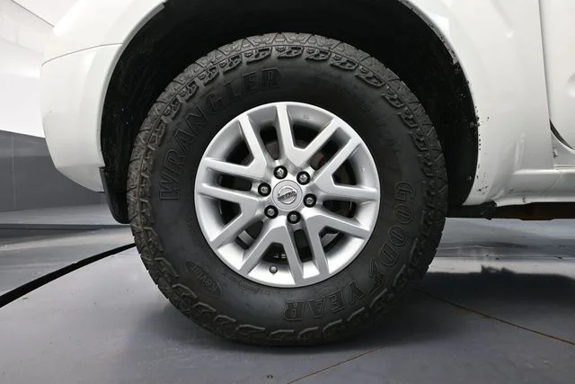 2014 Nissan Frontier SV - Photo 15