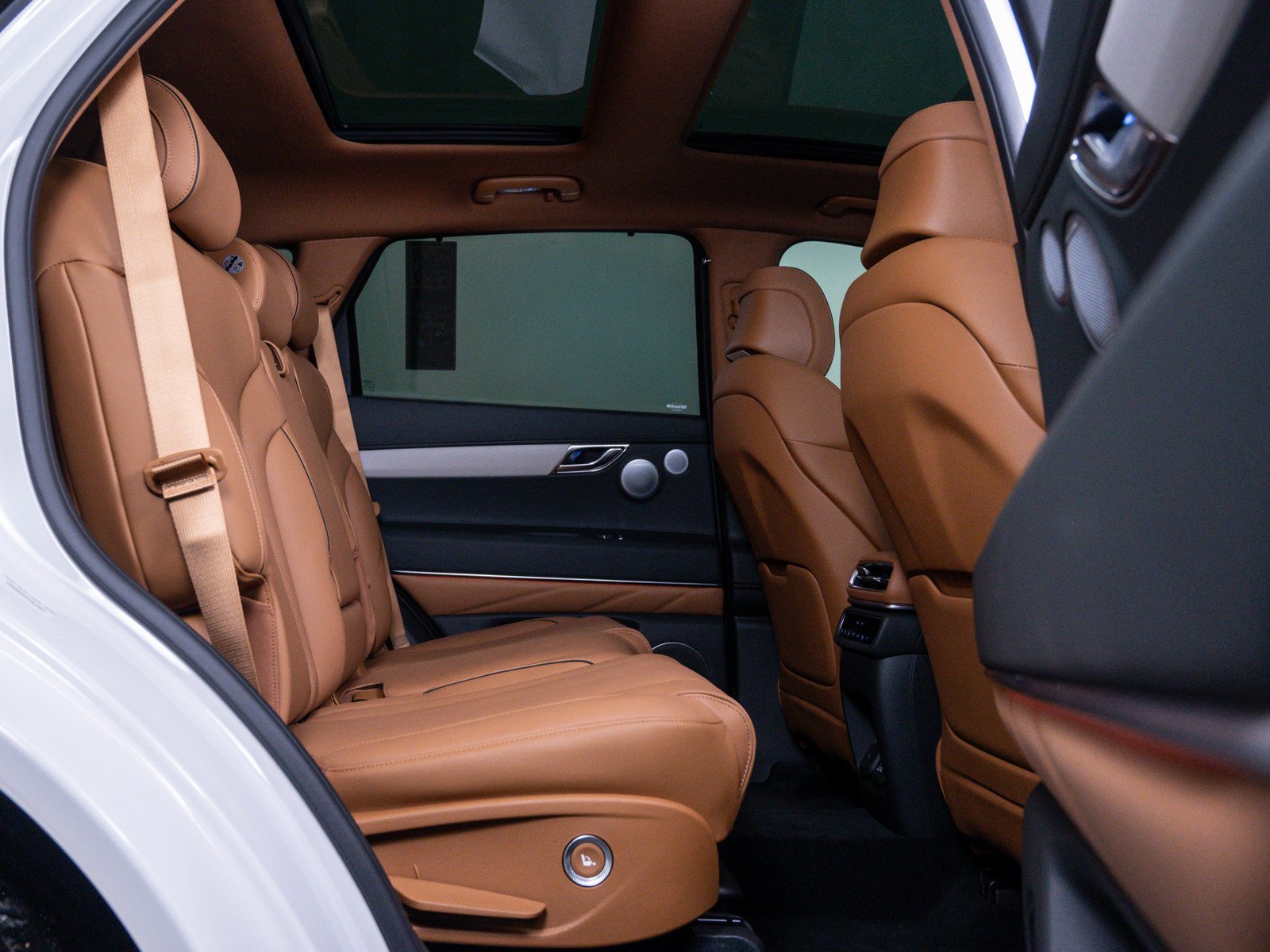 2026 GENESIS GV80 Advanced - Photo 13