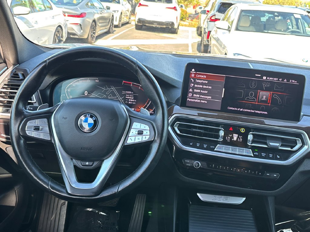 Used 2022 Jet Black BMW xDrive30i image 19