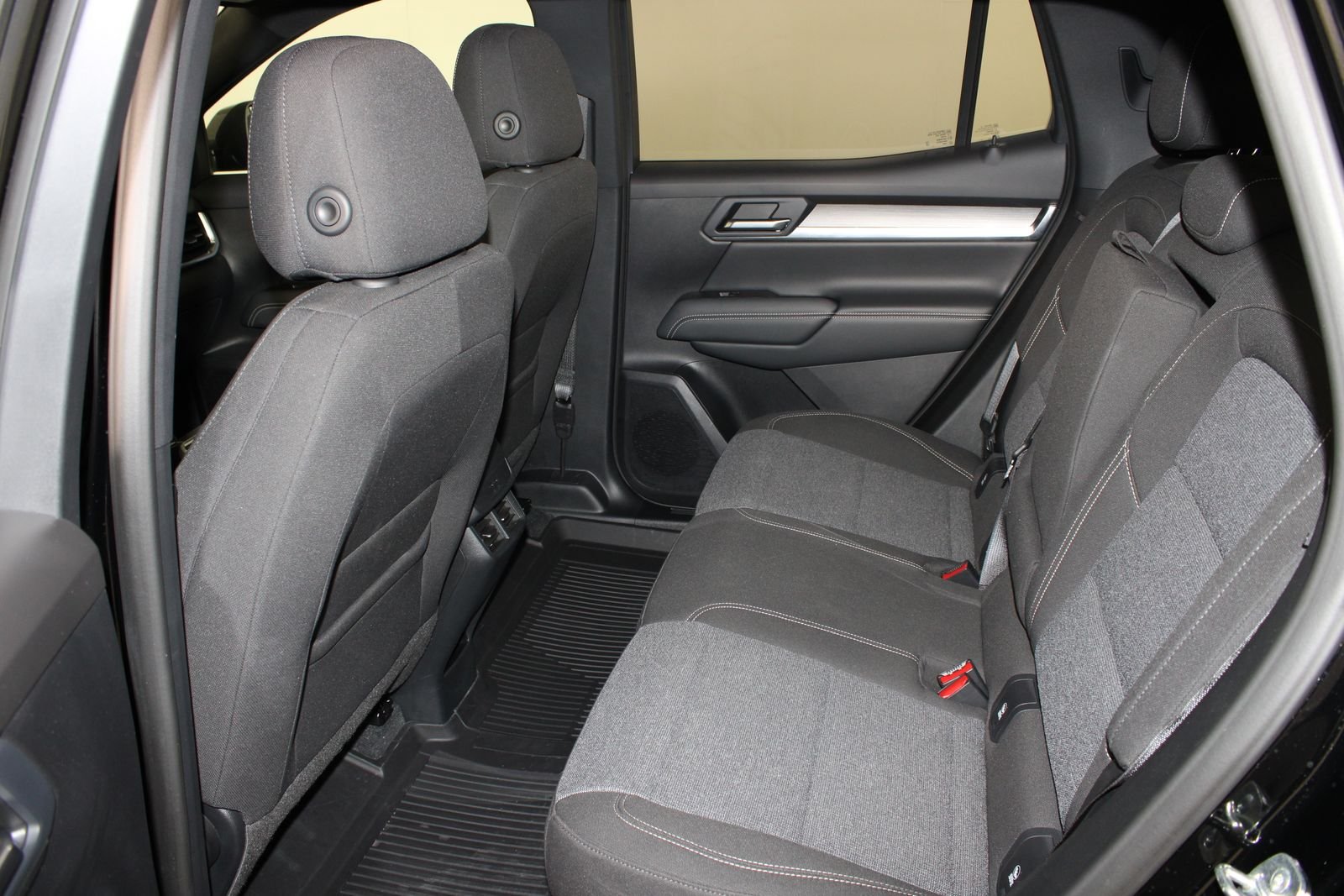 Used 2026 Black GMC Elevation image 6
