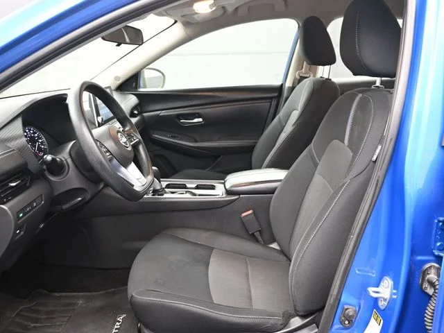 Used 2024 Blue Nissan SV image 6