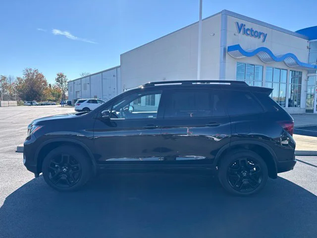 Certified Used 2024 Crystal Black Pearl Honda Black Edition image 8