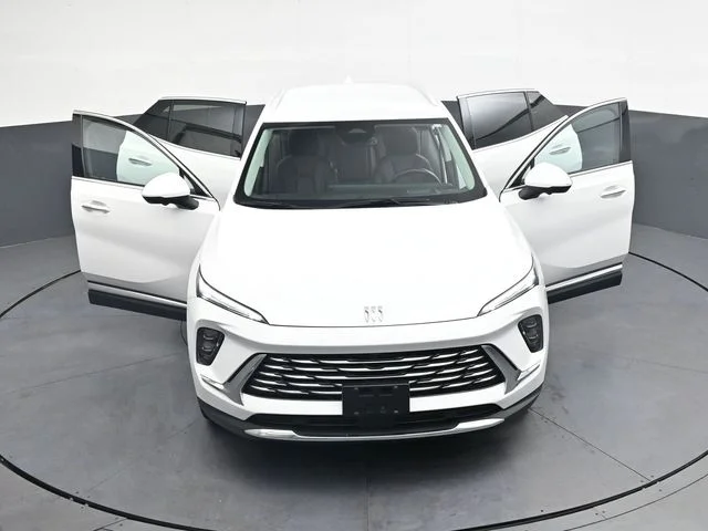 Used 2024 White Buick Preferred image 39
