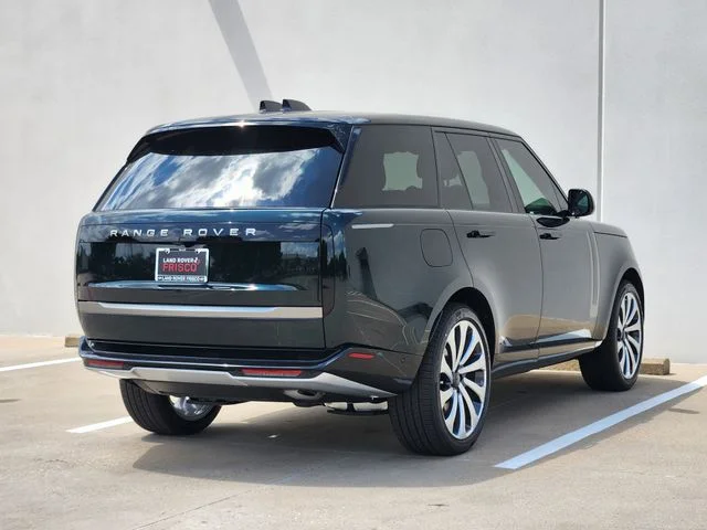 New 2026 British Racing Green Land Rover SE image 6