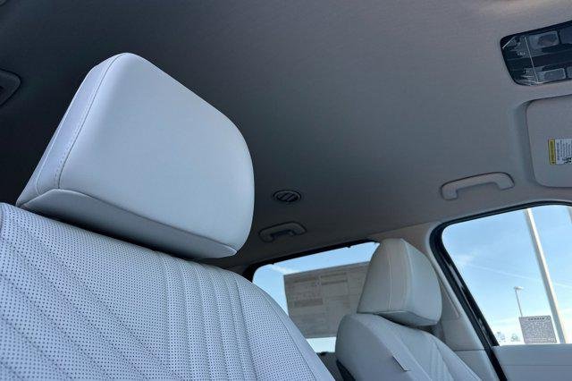 New 2026 Abyss Black Pearl Hyundai SEL AWD image 18