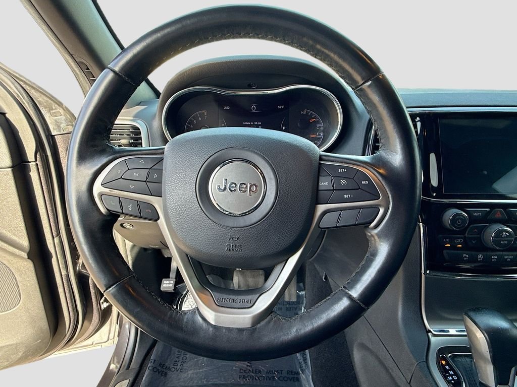 Used 2020 Gray Jeep Limited image 39