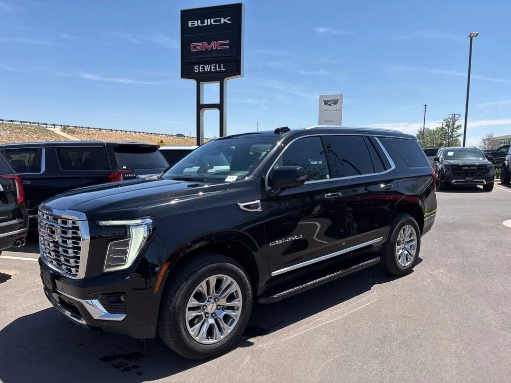 2025 GMC Yukon 4WD Denali's photo