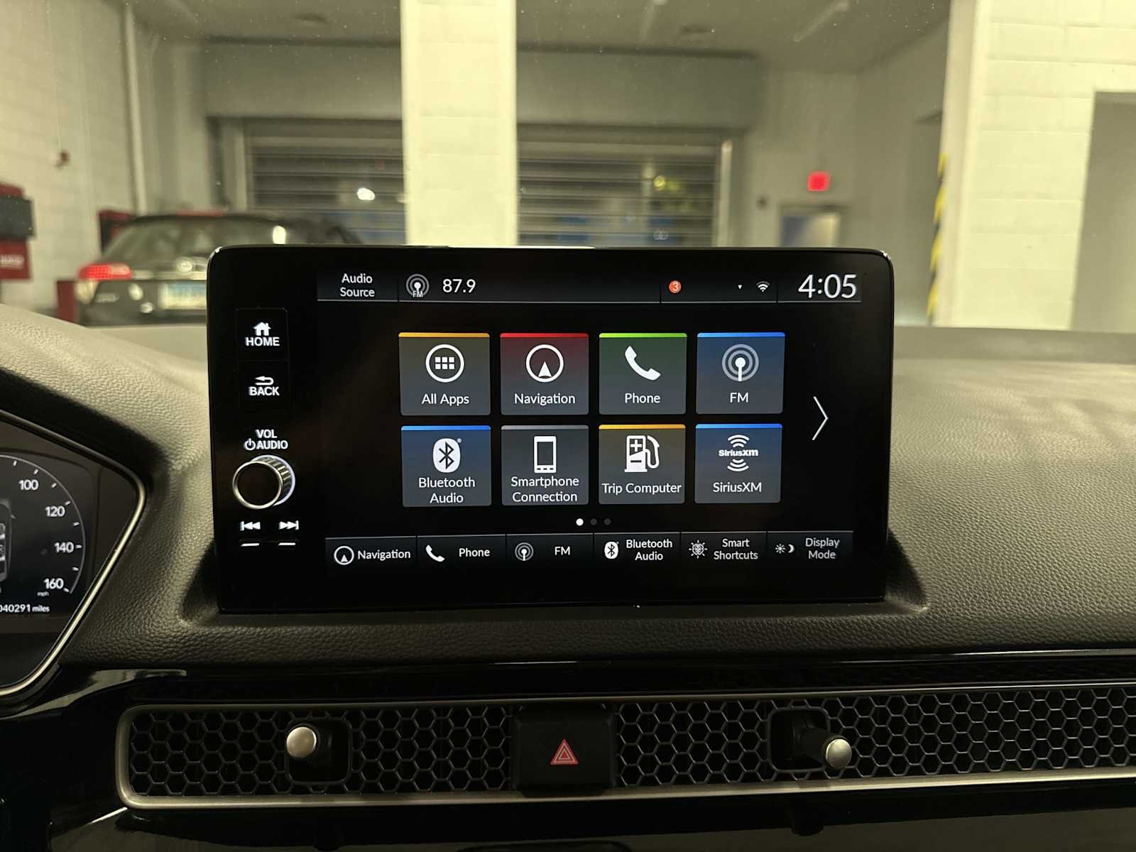 Used 2023 White Honda Touring image 21