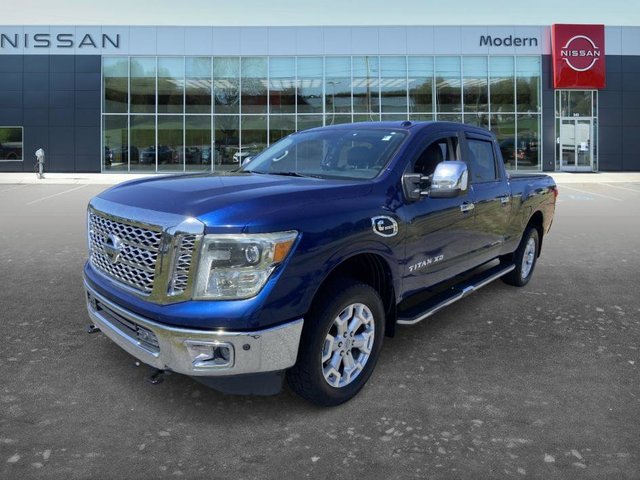 2017 Nissan Titan XD SL