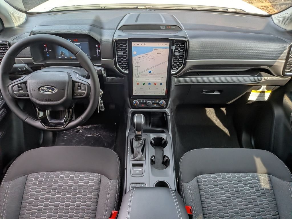New 2026 Oxford White Ford XLT image 28