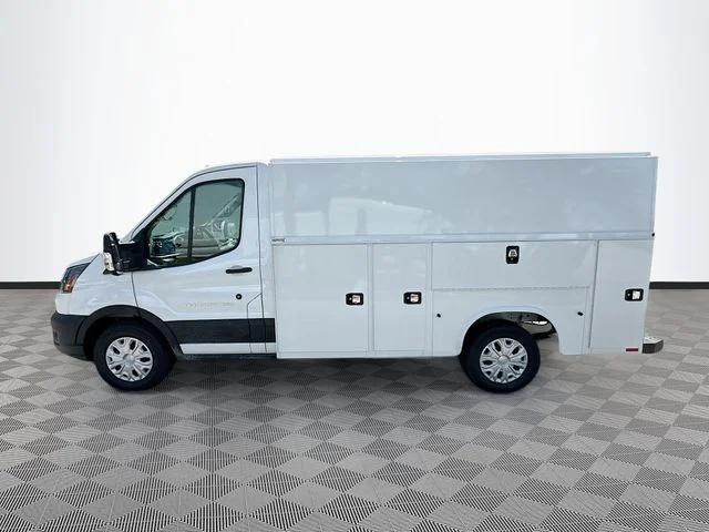 New 2024 Oxford White Ford Base image 3