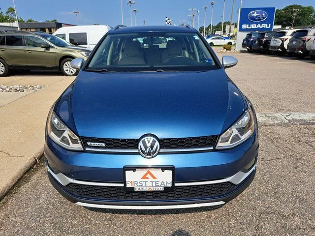 Used 2017 Blue Volkswagen TSI S image 9