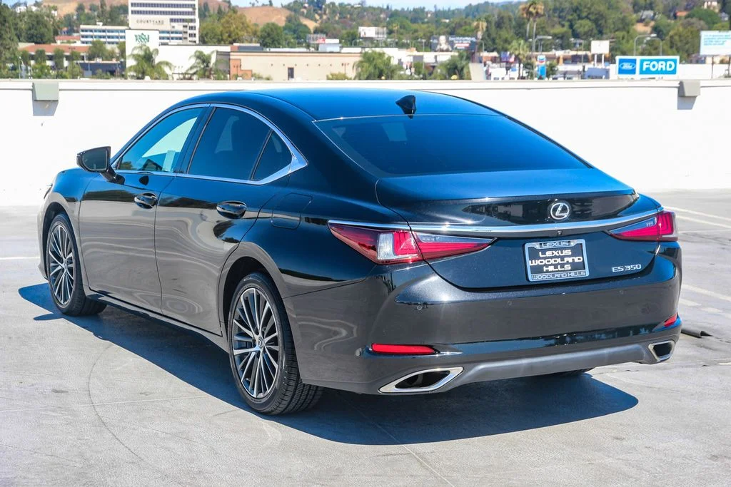 Used 2024 Black Lexus 350 image 7