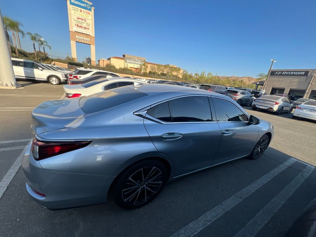 Used 2023 Silver Lexus 350 image 8