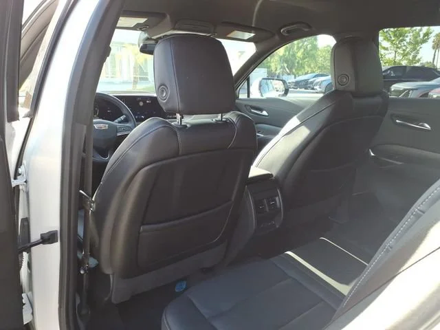 Certified Used 2024 Crystal White Tricoat Cadillac Premium Luxury image 9